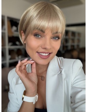 Veronica 22/16-Peruka z włosów syntetycznych NAH