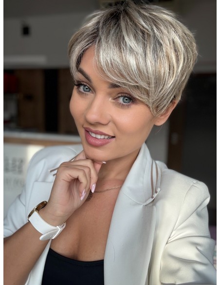 Diamond Frosty Cream -Peruka z włosów syntetycznych NAH