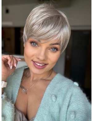 Ruby Arctic Grey -Peruka z włosów syntetycznych NAH 2