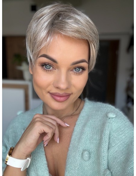 Ruby Arctic Grey -Peruka z włosów syntetycznych NAH