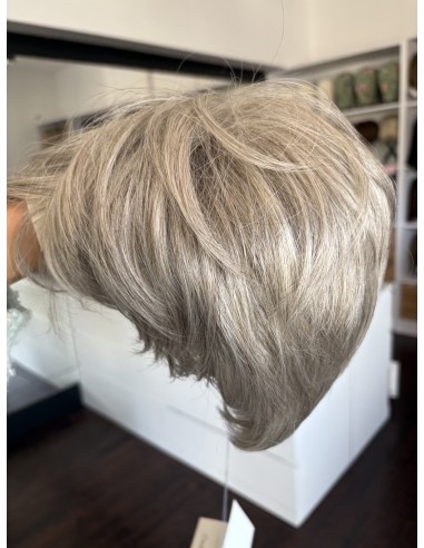 Ruby Arctic Grey -Peruka z włosów syntetycznych NAH