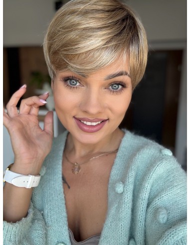 Ruby Shaded Blond -Peruka z włosów syntetycznych NAH
