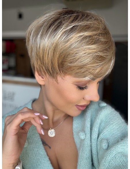 Ruby Shaded Blond -Peruka z włosów syntetycznych NAH