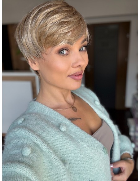 Ruby Shaded Blond -Peruka z włosów syntetycznych NAH
