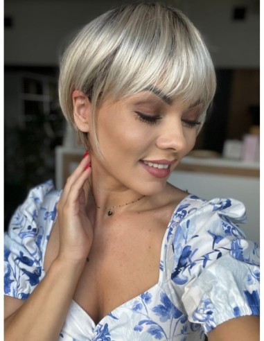 Veronica Frosty Cream-Peruka z włosów syntetycznych NAH