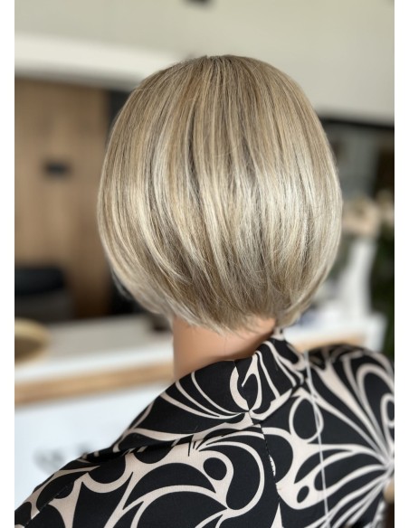 Veronica Frosty Cream-Peruka z włosów syntetycznych NAH