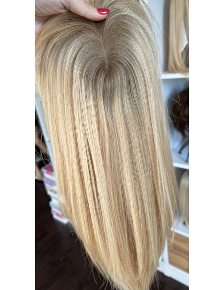 Topper Sheila GP 40–45 cm – blond z odrostem i grzywką, włosy naturalne