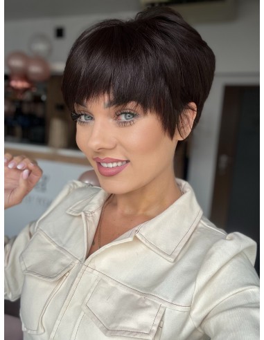 Kris brąz 1B-Krótka peruka z włosów naturalnych  z grzywką