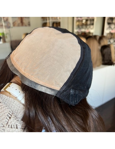 Ila K2 z grzywką+mikroskóra-Krótka peruka z włosów naturalnych