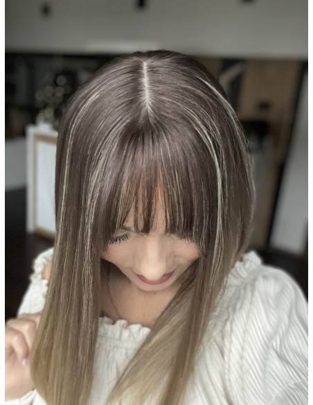 BAJA 40 CM- Peruka z włosów naturalnych  z grzywką  "S" PREMIUM -Mikroskóra