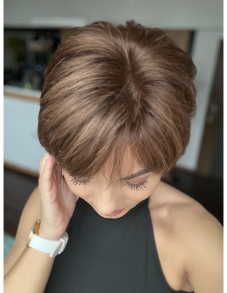 DIANA BR-KRÓTKA PERUKA Z WŁOSÓW NATURALNYCH ROZM.M