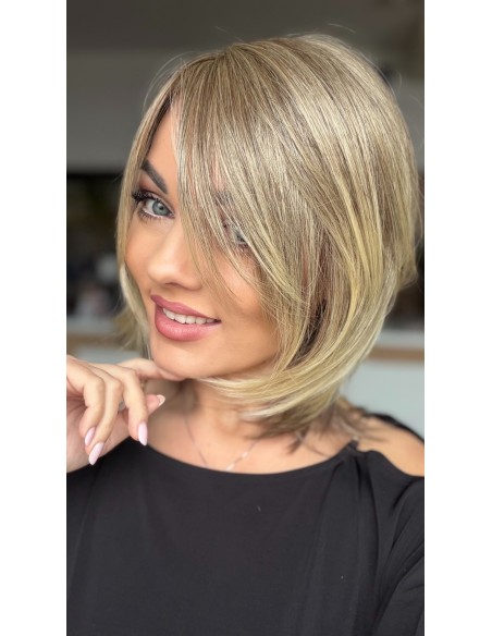 Aurora Dark Blond -Peruka z włosów syntetycznych NAH