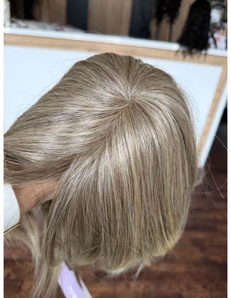 Aurora Dark Blond -Peruka z włosów syntetycznych NAH