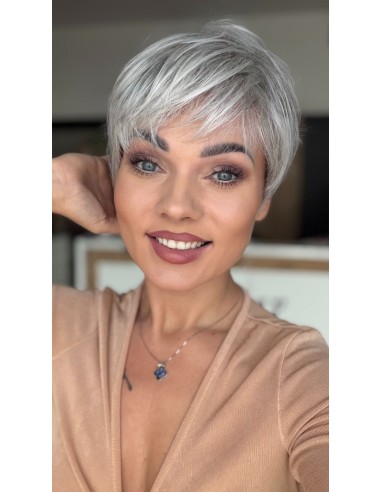Mira Salt Pepper-Peruka z włosów syntetycznych NAH