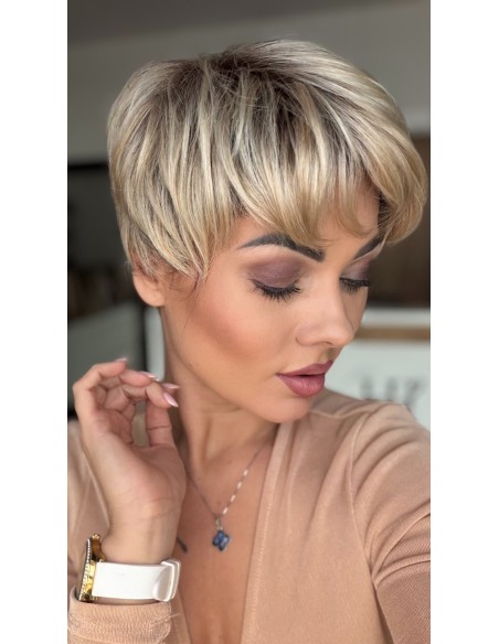 Camilla Light Blonde Rooted-Peruka z włosów syntetycznych NAH