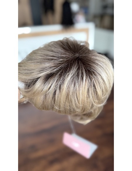 Camilla Light Blonde Rooted-Peruka z włosów syntetycznych NAH