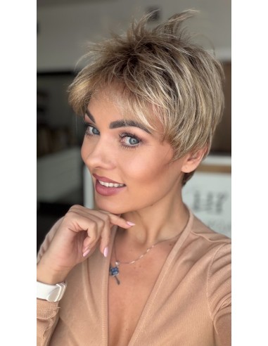 Holly Shaded Blond-Peruka z włosów syntetycznych NAH