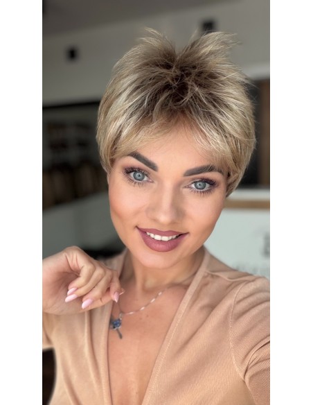 Holly Shaded Blond-Peruka z włosów syntetycznych NAH