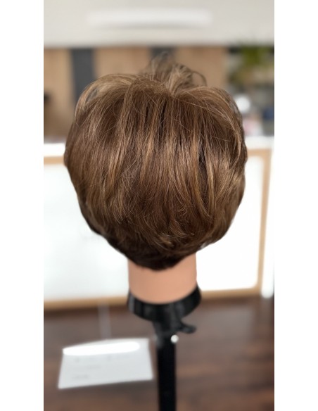 Holly Bronzed Brown -Peruka z włosów syntetycznych NAH