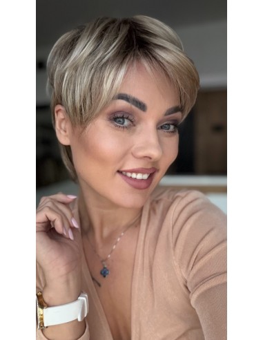 Ivy Shaded blond-Peruka z włosów syntetycznych NAH