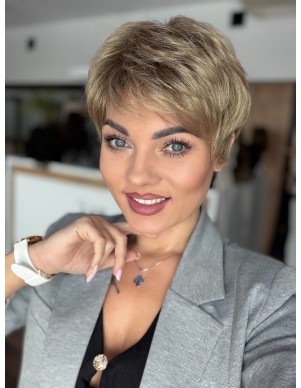 Joan 1B/24BT-Peruka z włosów syntetycznych NAH
