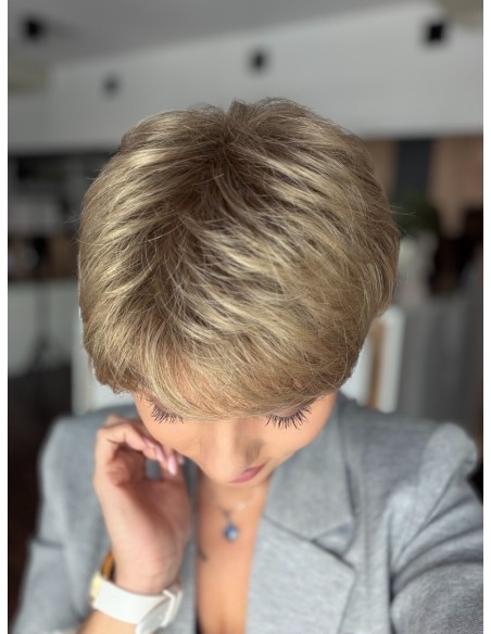 Joan 1B/24BT-Peruka z włosów syntetycznych NAH