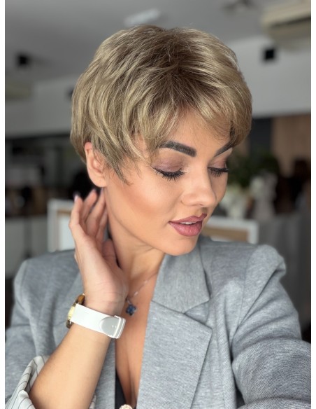Joan 1B/24BT-Peruka z włosów syntetycznych NAH