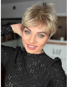 Holly Moon Gold -Peruka z włosów syntetycznych NAH 2