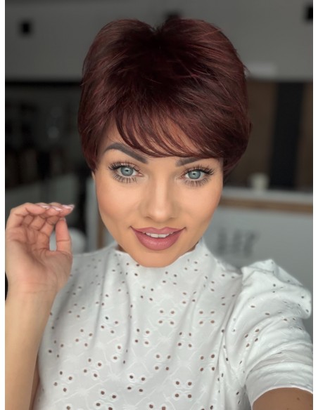 Holly Aubergine -Peruka z włosów syntetycznych NAH