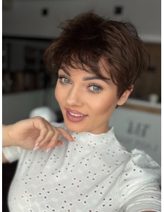 Holly Ginger Brown -Peruka z włosów syntetycznych NAH