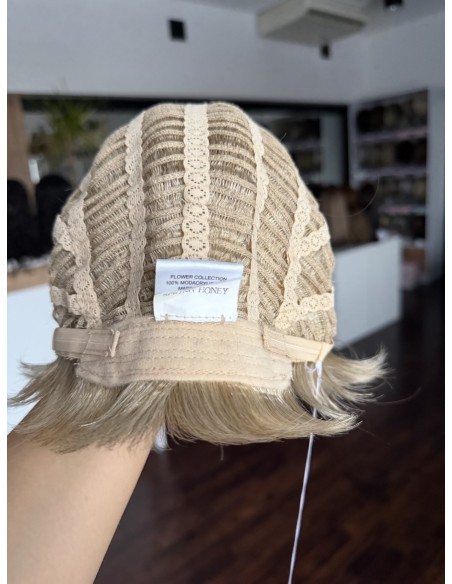 Holly Spring Honey -Peruka z włosów syntetycznych NAH