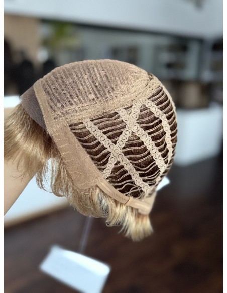 Holly Frosted Vanilia -Peruka z włosów syntetycznych NAH