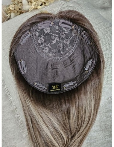 LOLA  40 CM-TOPPER Z WŁOSÓW NATURALNYCH