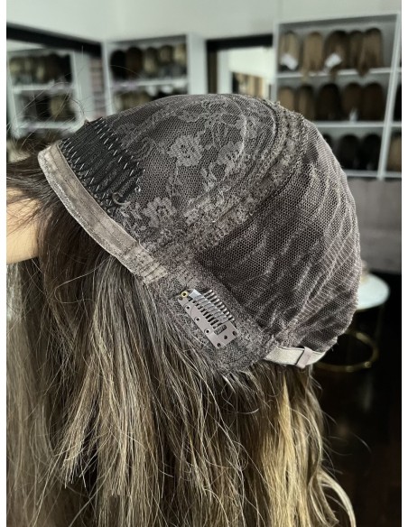 SIA 45 PERUKA Z WŁOSÓW NATURALNYCH FALOWANYCH"S/M"