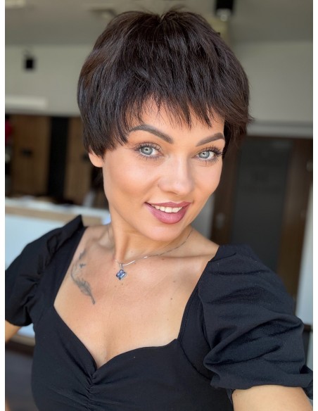 Mona K2- krótka peruka z włosów naturalnych  XS