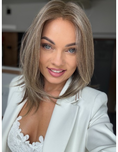 Venus Dark Blond - Peruka z włosów syntetycznych Nah