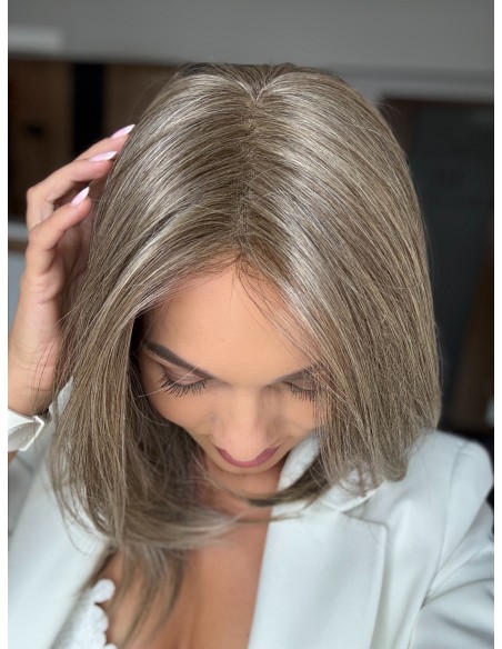 Venus Dark Blond - Peruka z włosów syntetycznych Nah