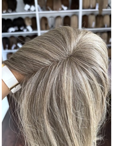 Venus Dark Blond - Peruka z włosów syntetycznych Nah