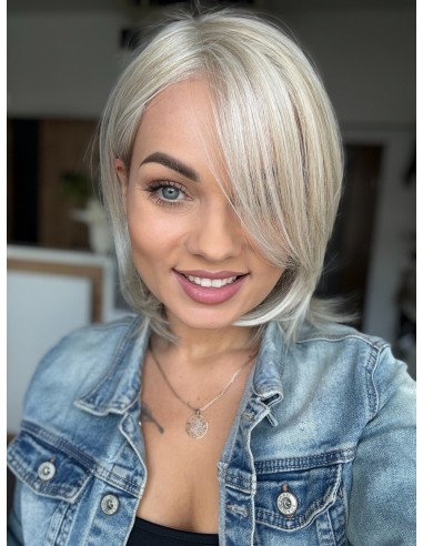 Aurora Milk Blond -Peruka z włosów syntetycznych NAH